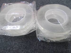lot 324 image: 4 Rolls Double Sided Tape...
