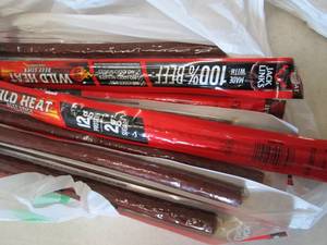 lot 437 image: 12 Jack Links Wild Heat Beef Sticks...