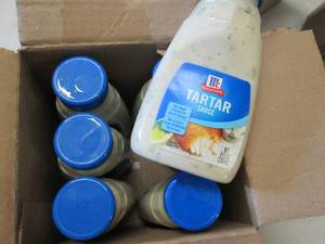lot 490 image: 6- 8 oz Bottles Tartar Sauce...