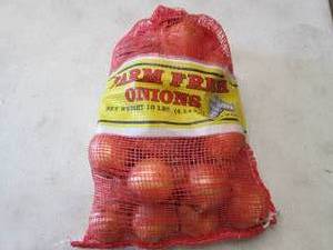 lot 495 image: 10 lbs Farm Fresh Onions...