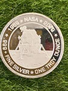 Apollo 11 1oz .999 Silver Round