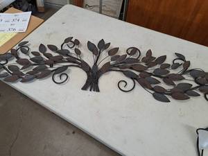 lot 372 image: Leaf Wall Art