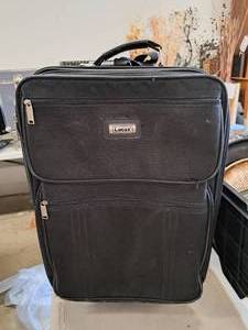 lot 501 image: Lucas Rolling Luggage