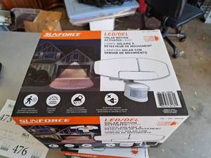 lot 475 image: Sunforce LED Solar Motion Activated Outdoor Lights