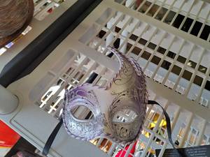 lot 436 image: Laguna LAtelier della Machera Womens Mascarade Ball Mask