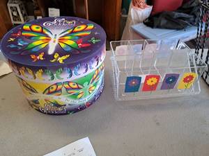 lot 440 image: Go Goddess Game w Plastic Crate