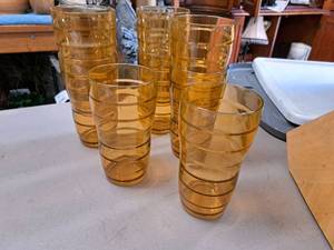 lot 534 image: Lot of (8) Plastic Cups