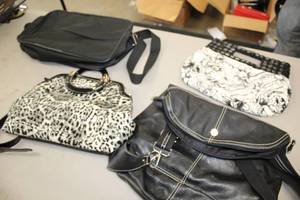 lot 771 image: Lot of (4) Womens Purses