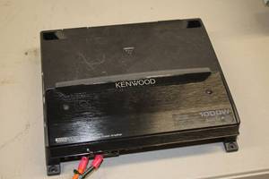 lot 786 image: Kenwood KAC-8105D Size 1000W Amp