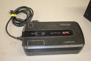 lot 780 image: APC UPS ES 750 Battery Backup Surge Protection