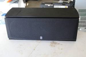 lot 792 image: Yamaha NS-C444 Center Speaker