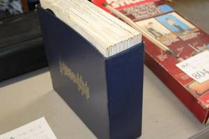 lot 805 image: Funk & Wagnalls Family Library of Music Record Set