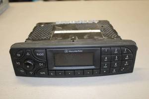 lot 841 image: Mercedes Benz CM1330 Car Stereo