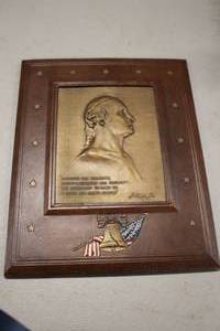 lot 562 image: George Washington Wall Plaque