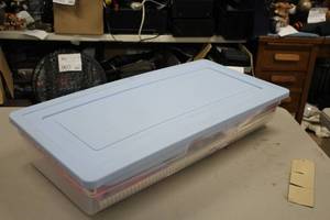 lot 568 image: Lot of (1 Bin) Christmas Wrap, Bows, etc