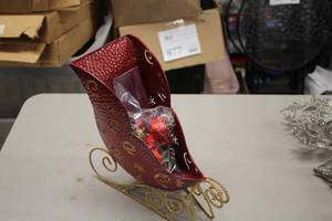 lot 571 image: Christmas Santa Sleigh and Mini Gifts