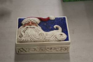 lot 580 image: Santa Ceramic Candy Dish