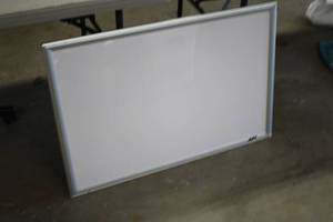 lot 755 image: Dry Erase Board 36x24
