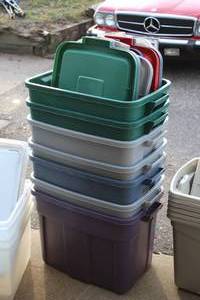 lot 919 image: Lot of (7) Storage Bins with Lids