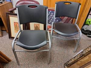 lot 341 image: Lot of (2) PlasticMetal Chair