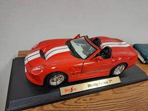 lot 257 image: Shelby Series 1 Convertible 118-Scale Diecast Adult Collectible  by  Maisto