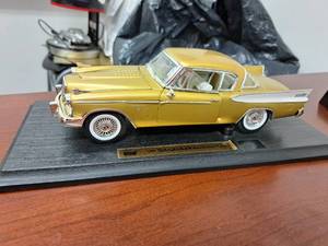 lot 263 image: 1957 Studebaker Golden Hawk Coupe 118-Scale Diecast Adult Collectible
