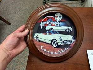 lot 219 image: Enesco 1953 Chevrolet Corvette The Classics Collection by Dan Hatala Numbered Edition Collectors Plate