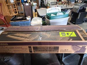 lot 300C image: Yamaha YPG-235 Portable Grand Keyboard (in original packaging)