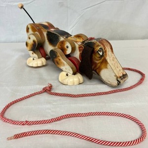 lot 107 image: Ahhhh Vintage Fisher Price Snoopy Sniffer Hound 1961 Pull Toy, Large Old Moving Wooden Dog with Felt Ears & Spiral Tail, Collectible Fisher Price - Pretty Darn Good Condition For Age & Play