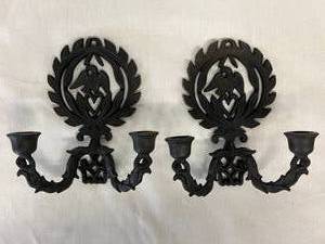 lot 109 image: Set Of 2 Federal Style Cast Iron American Eagle Candle Holders - Made in USA - Excellent Condition