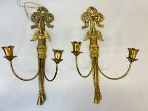 lot 94 image: Beautiful Vintage Pair Virginia Metal Crafters Federal Style Eagle Bow & Tassel Brass Bronze Wall Sconces - Love Tulip Style Candleholders Just Another Level Of Craftmanship Stamped On The Back With The Baker Company Store Label