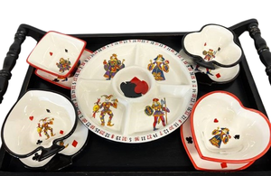 lot 63 image: High Quality Tabletops Gallery King Of Hearts Playing Cards Poker Serving Snack Plates & Bowls Plus Large Sectioned Serving Platter