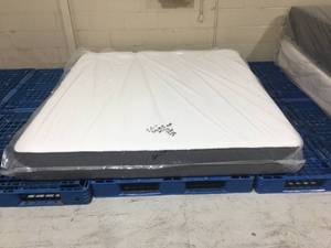 Brand New Casper The 2019 Memory Foam King Size Mattress