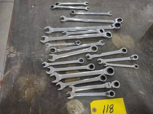 lot 118 image: Assorted Ratchet Wrenches...