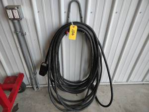 lot 156 image: 100 220 Volt Extension Cord...