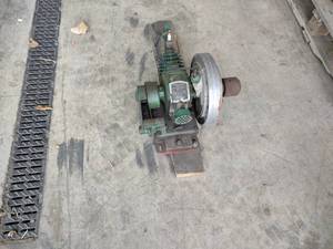 lot 194 image: Maytag Model 31 Kick Start Engine, ...