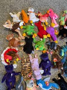 lot 240 image: Fun Variety of Beanie Babies