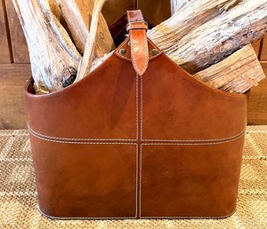 lot 121 image: Fine Leather Tote from India with Firewood