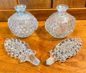 lot 138 image: Pair of Pretty Perfume Bottles