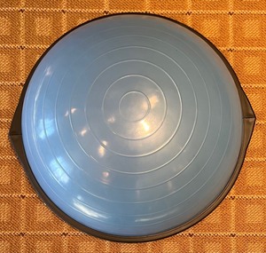 lot 150 image: Bosu Balance Ball and Aeromat Exercise Ball