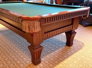 lot 158 image: Outstanding Olhausen Pool Table
