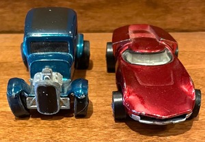 lot 176 image: 2 Vintage Hot Wheels Redline Cars