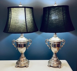 lot 172 image: Pair of Lovely Table Lamps