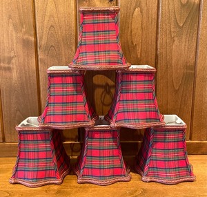 lot 191 image: Set of 6 Petite Plaid Lamp Shades