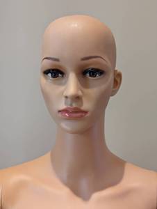 lot 74 image: Life Size Mannequin