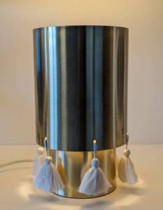 lot 270 image: Gold Tasseled Table Lamp