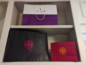 lot 293 image: Designer Brand Bags and Boxes