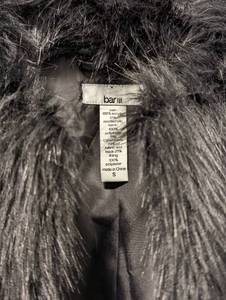 lot 292 image: Bar III Faux Fur Vest