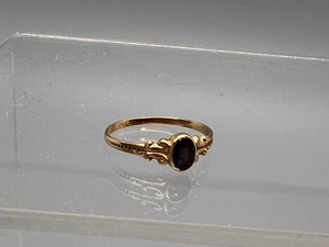 lot 235A image: Antique Childrens 10k Ring