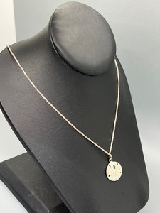lot 433 image: Sterling Seashell Pendant and Sterling Chain
